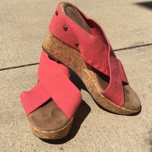 Wedges with coral straps